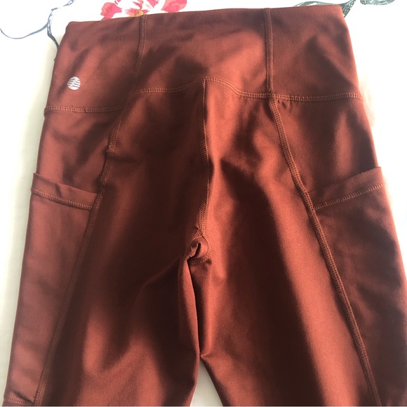 Bundle of 3 great quality yoga/training leggings. *Sold as a bundle only* - Picture 7 of 13